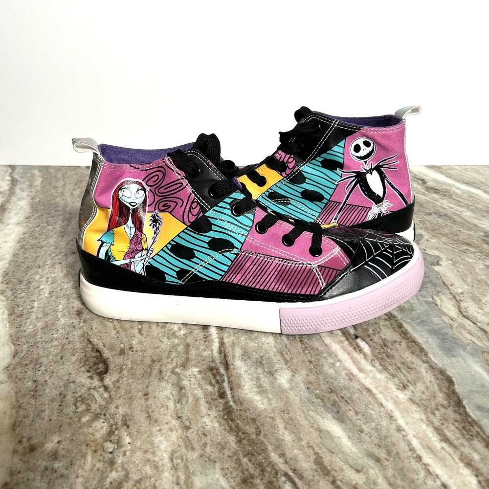 Women's SIZE 9 Disney Nightmare Before Christmas High Top Lace Up Sneaker